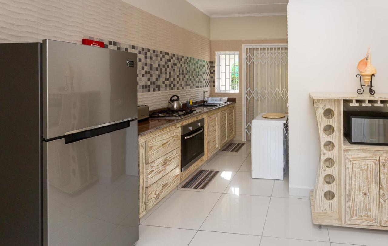 Beau Vallon Villa Chalets *