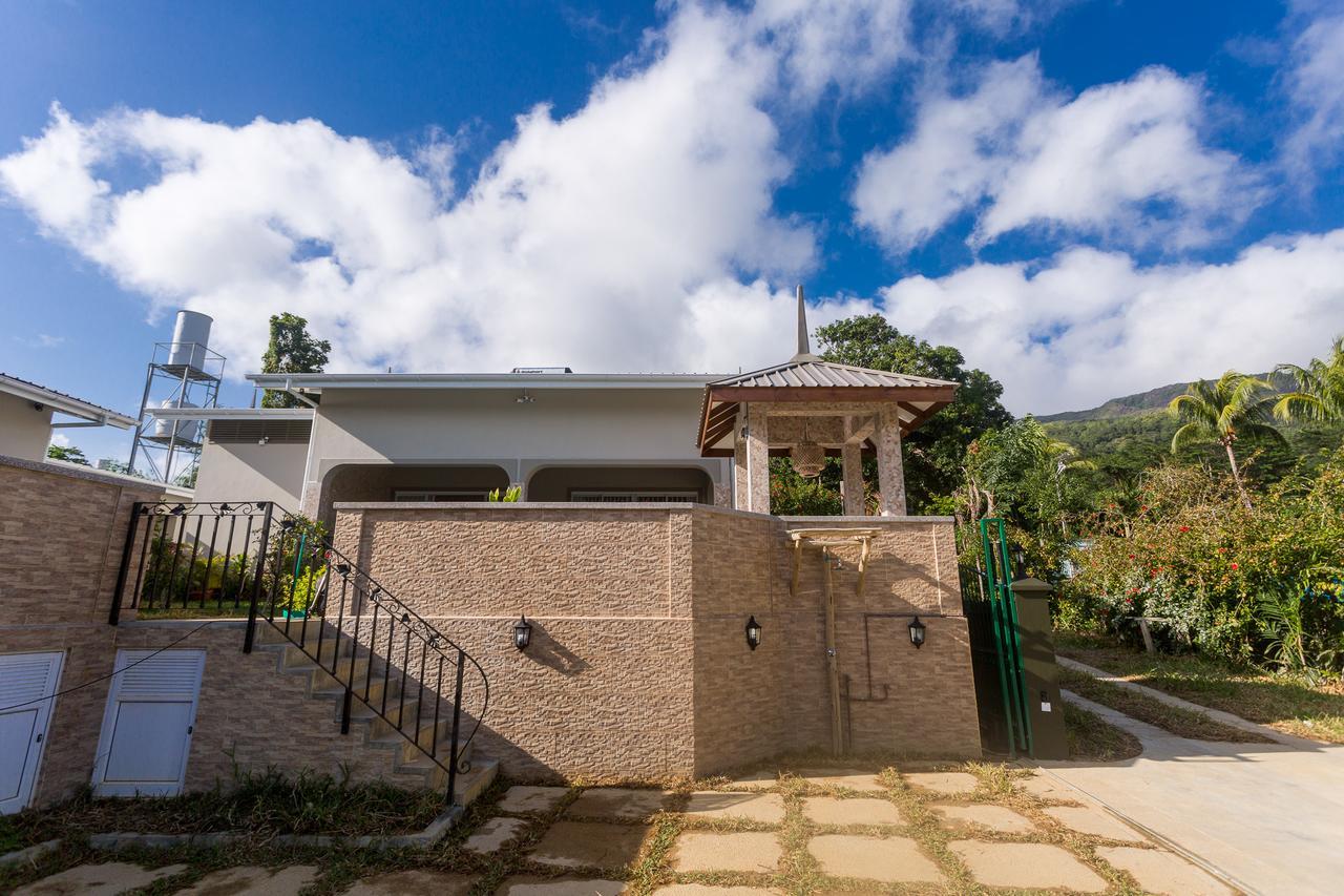 Chalet Beau Vallon Villa Chalets *