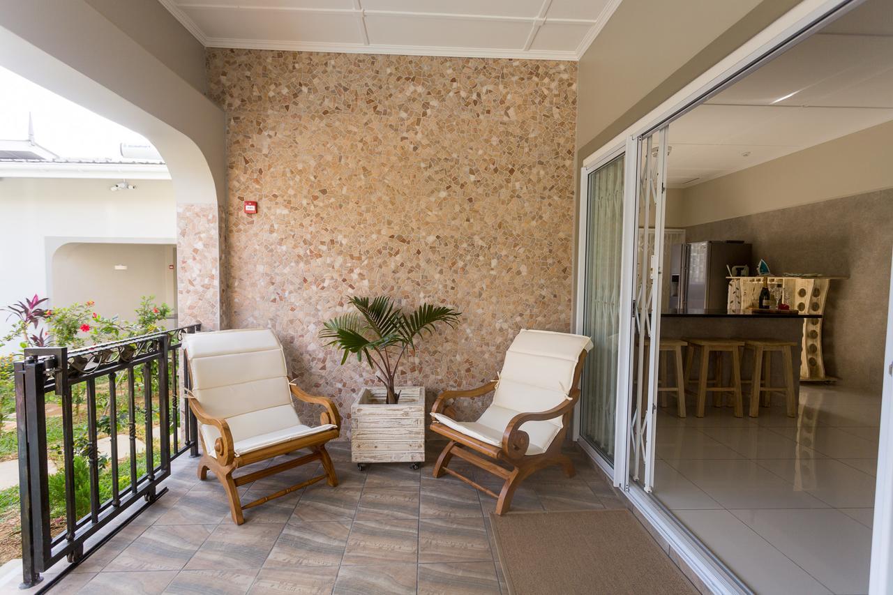 Chalet Beau Vallon Villa Chalets