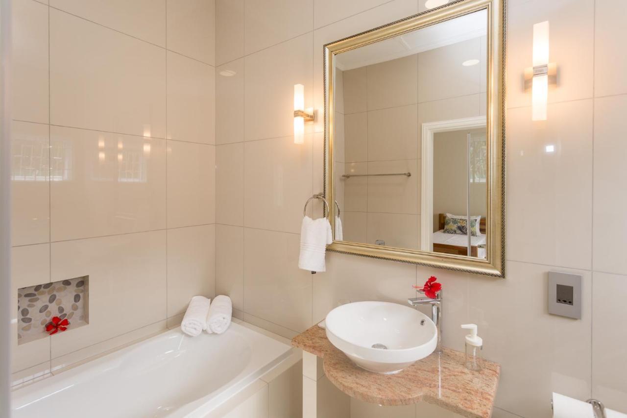 Beau Vallon Villa Chalets