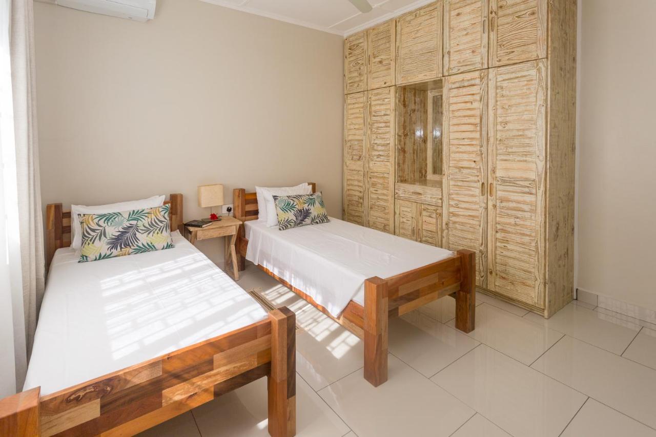 Chalet Beau Vallon Villa Chalets *
