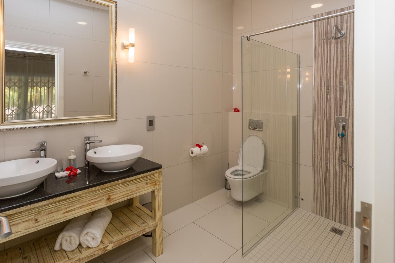 Beau Vallon Villa Chalets